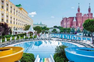 Kundu (Antalya) - Kremlin Palace